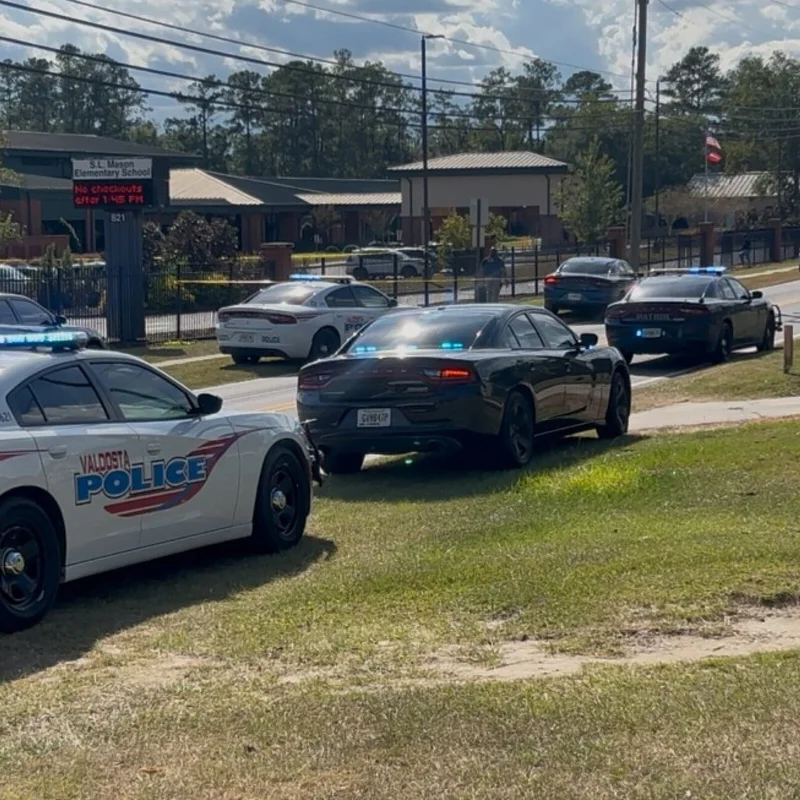 Police Kill Man Who Shot at Cars Outside Georgia Elementary School