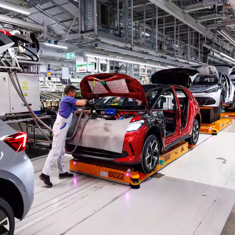 Volkswagen, Hit by Tariffs, Reports $1.5 Billion Loss and Warns of Chip Shortage