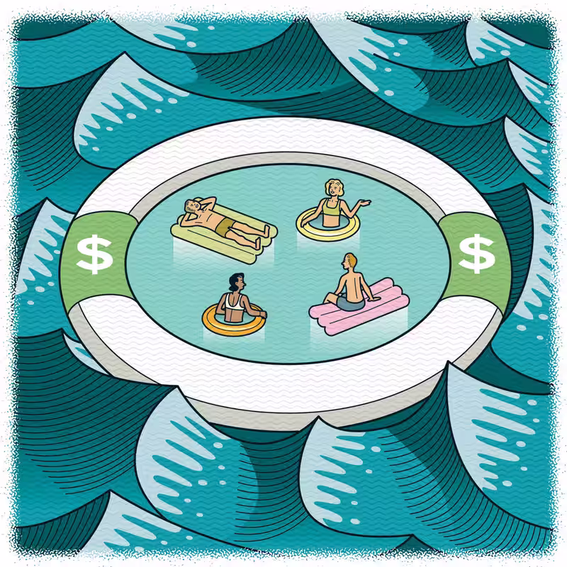 Interest Rates Are Falling. Why Are People Still Buying Money Market Funds?